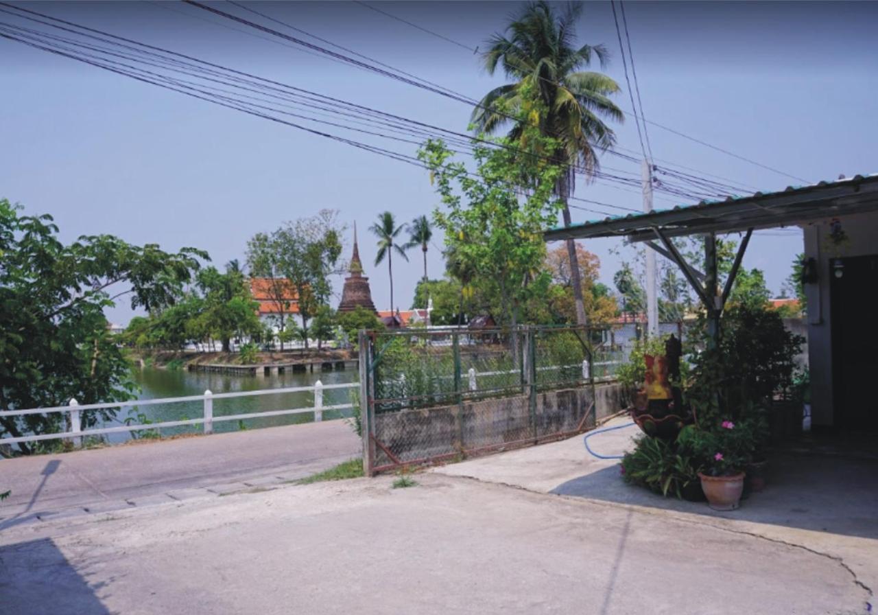Yaijaew House Apartamento Sukhothai Exterior foto